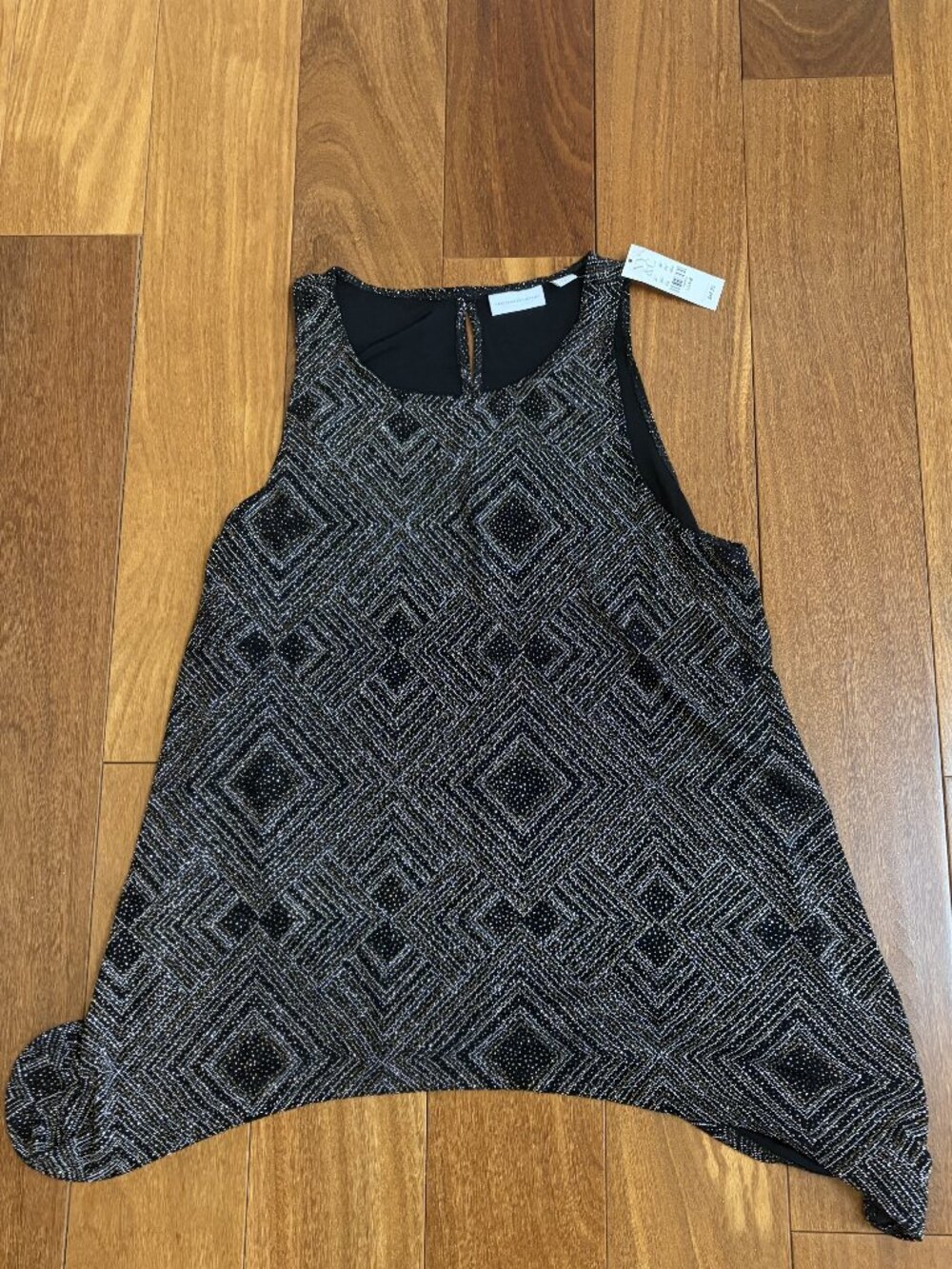 New York & Company sleeveless geometric knit tank top